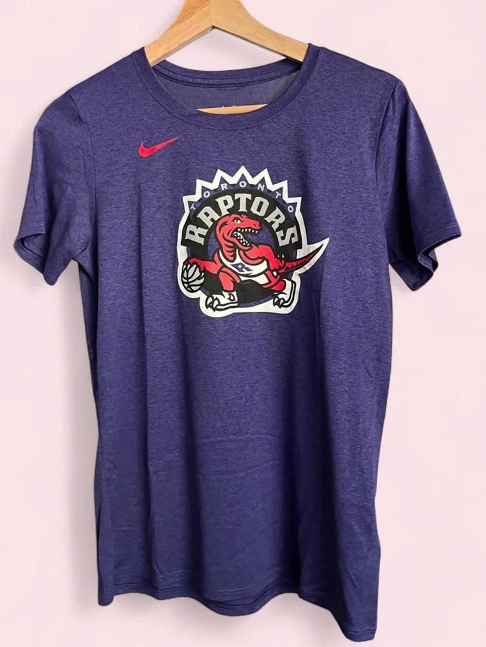 Nike Women’s Toronto Raptors Purple Short Sleeve Tee